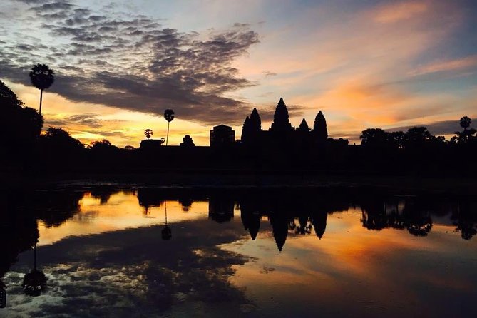 One Day Tour With Sunrise in Car With A/C or Van & Guide. - Angkor Wat Exploration