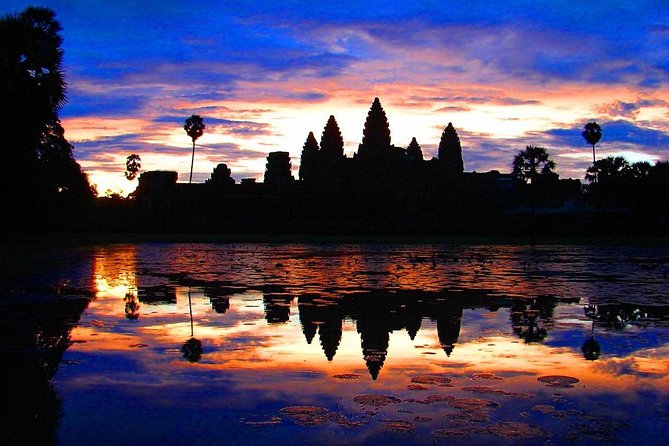 One Day Tour With Sunrise in Car With A/C or Van & Guide. - Additional Information