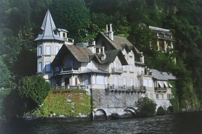 One Hour Boat Tour Departure Como with Private Captain - Who Should Consider This Tour?