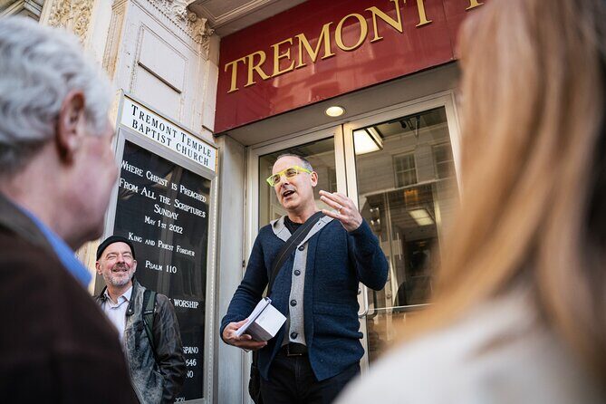 One Hour Walking Tour: Hidden History and Innovation - Key Points