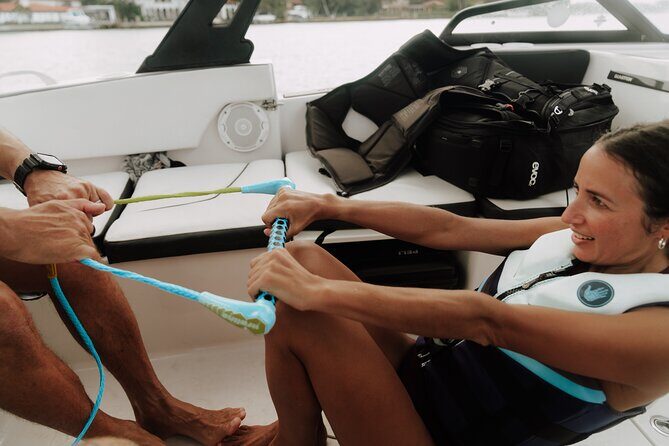 One Hour Waterskiing Lesson: Ultimate Miami Thrills - An In-Depth Look at the Waterskiing Experience in Miami