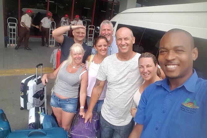 One Way Montego Bay Airport Taxi-Grand Palladium Jamaica - The Experience of the Ride