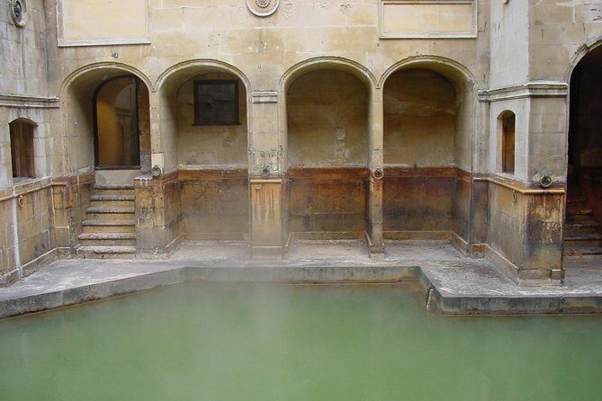 One Way or Round Trip Private Transfer: Heathrow Airport to Bath - Itinerary Breakdown: From Arrival to Your Destination