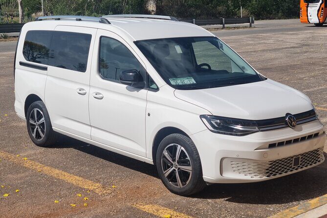 One way private Airport transfer - Introduction