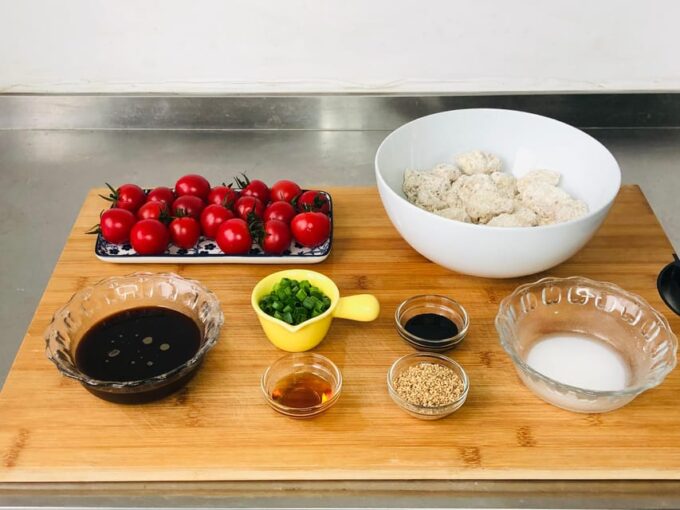 Online Cooking Class Sesame Chicken by Chef Sunflower Li - Flexibility for Europe and US