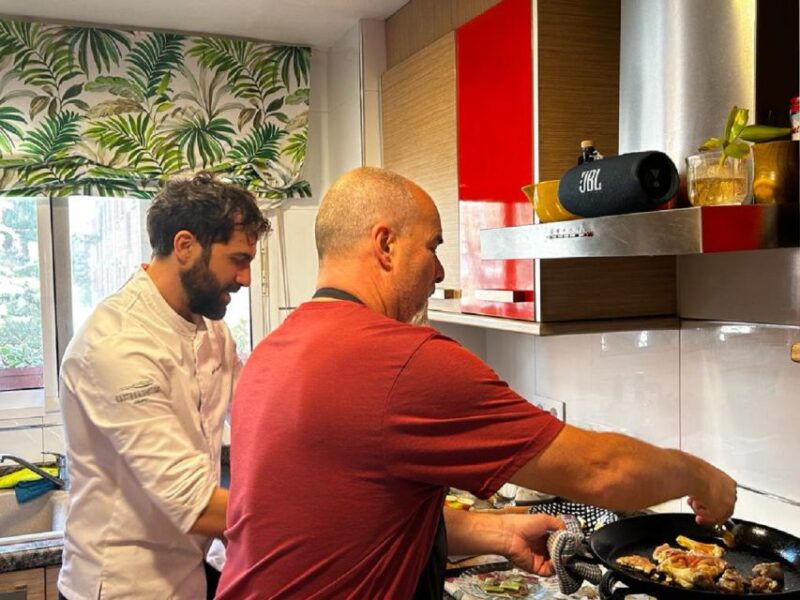 OnlyForYou, Paella Session at a Michelin-trained Chef's Home - Customer Feedback