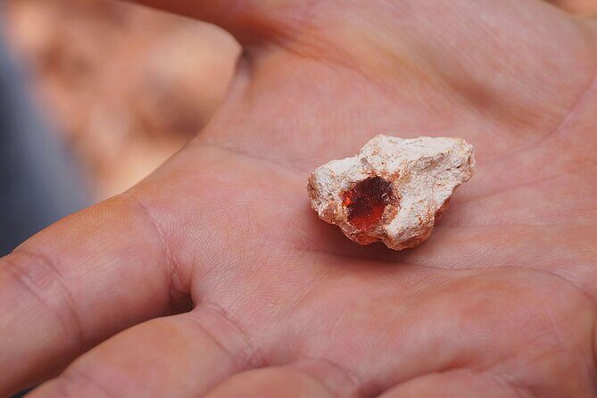 Opal Mining Experience and Tequila Tasting PRIVATE TOUR - Introduction to the Tour