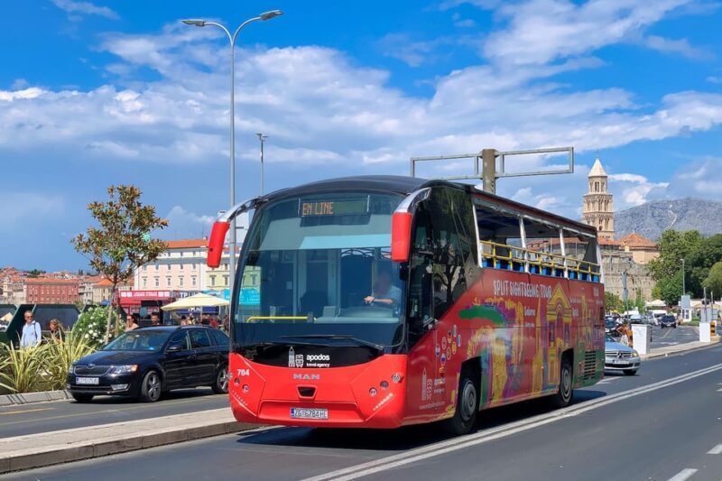 Open Panoramic Bus Tour +Guided Walking Tour in 10 languages - An In-Depth Look at the Tour Experience