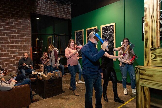 Open Throw Lane in Downtown Atlanta - An Introduction to Atlanta’s Axe-Throwing Scene