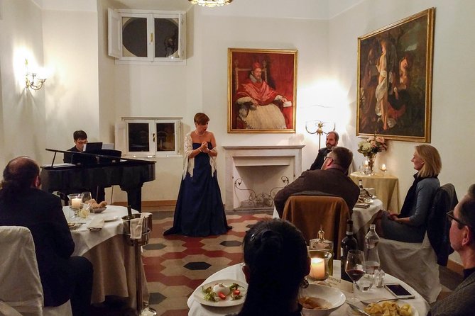 Opera Dinner: Dining to the Sounds of Opera in Pamphilij Palace - Operatic Ambiance