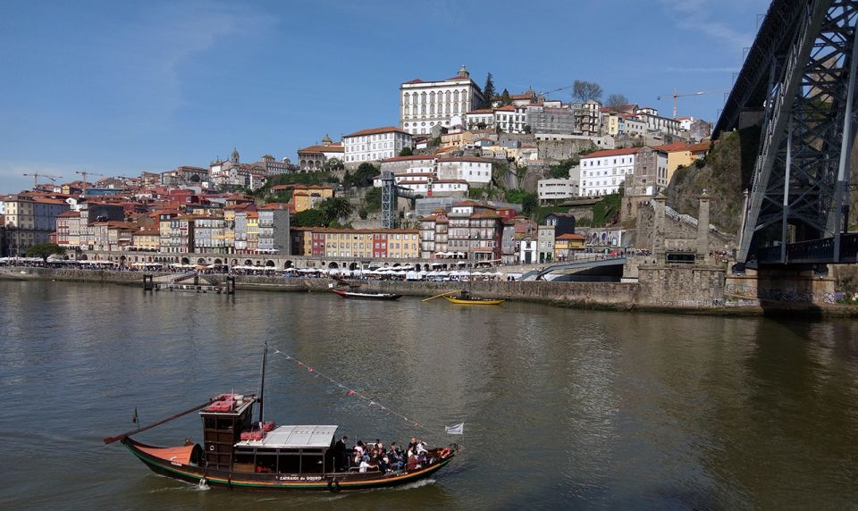 Oporto: Historical and Mythical Walking Tour - Important Information