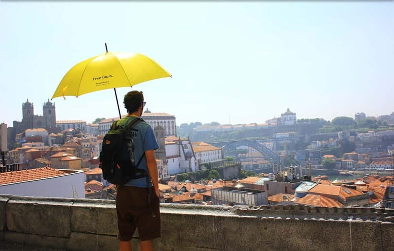 Oporto: The #1 Tour in Oporto, up to 19 people - Key Points