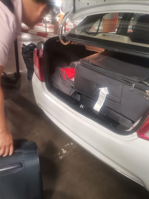 OR Tambo Airport Private Transfer To Sandton - The Experience: What You Can Expect
