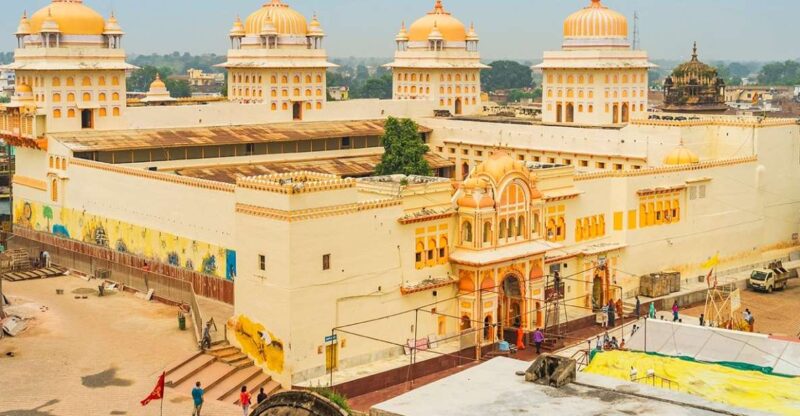 Orchha Half Day Tour With Transfer to Khajuraho - Transportation Details