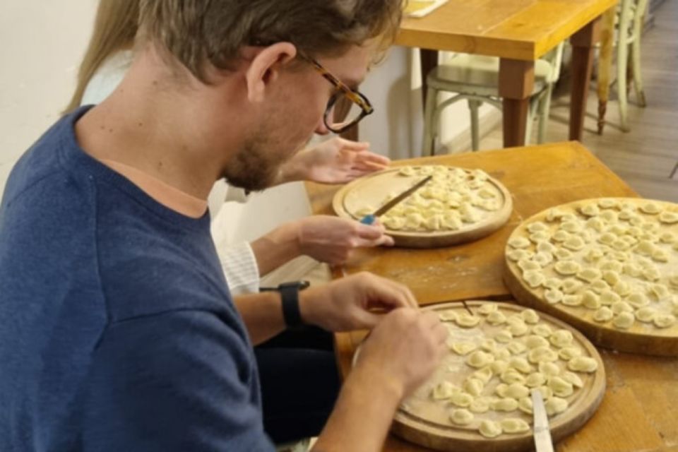 ORECCHIETTE CLASS WITH WINE TASTING & APERITIF - Frequently Asked Questions