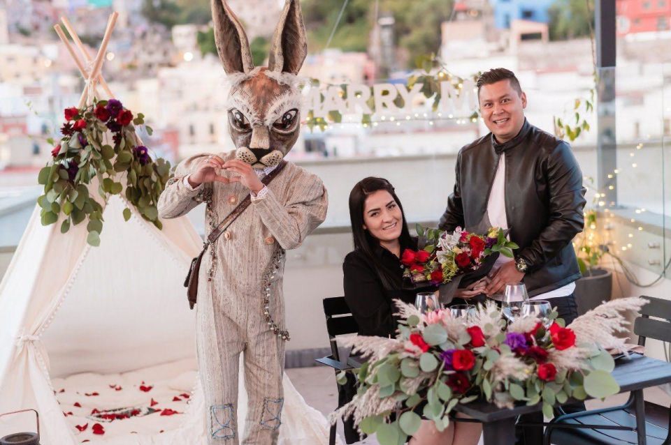 Organize Your Wedding Proposal in Guanajuato, City. - Proposal at Final Terrace