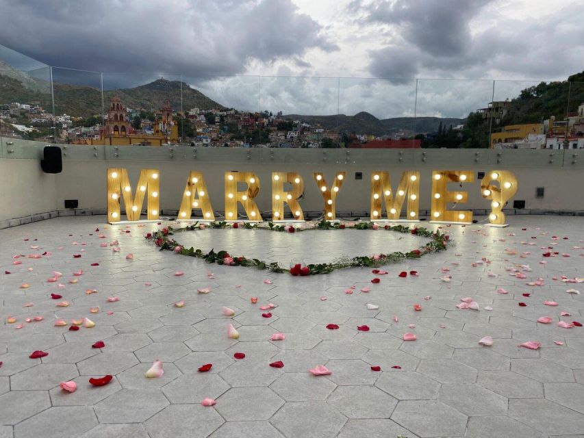 Organize Your Wedding Proposal in Guanajuato, City. - Entrance Fees Included