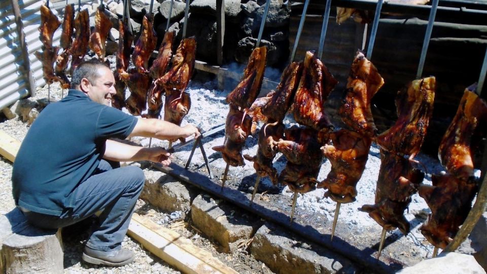 ORGOSOLO: LUNCH WITH THE SHEPHERDS - Discovering Grotta Di Ispingoli