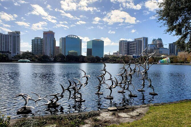 Orlando Scavenger Hunt Walking Tour and Game - Key Points