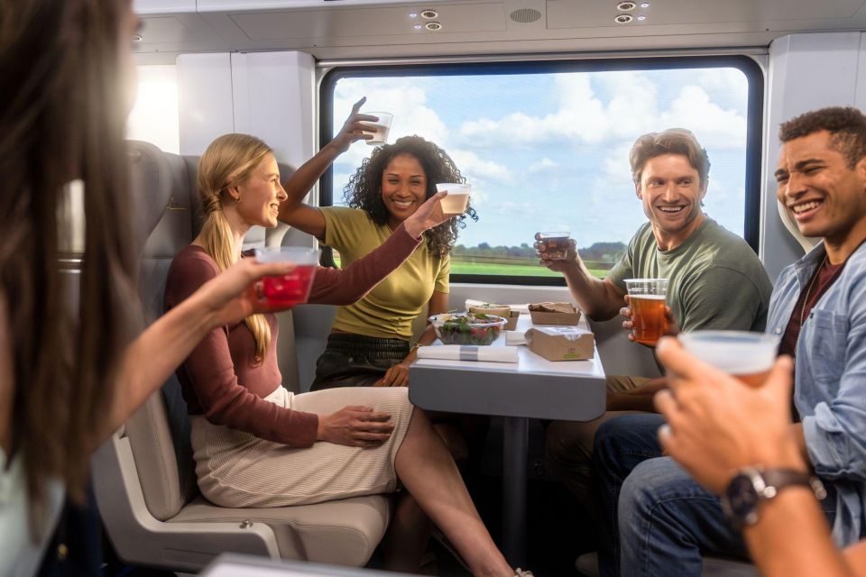 Orlando: Train Transfer to Miami - Luggage and Catering Options