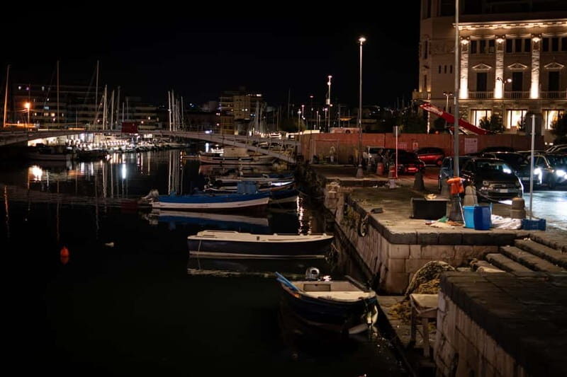 Ortigia: Photographic tour with personal photographer - Key Points