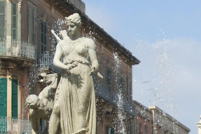 Ortigia: Syracuses Ancient Town Center Private Walking Tour - Discovering Syracuses Captivating History