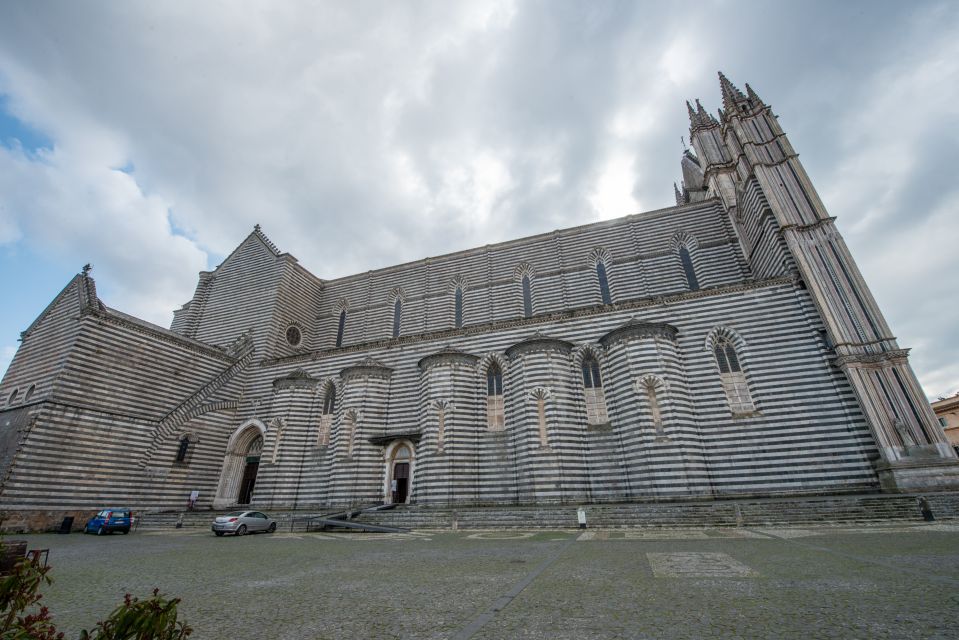 Orvieto: 2-Hour Small Group Tour - Medieval Old Town Alleys