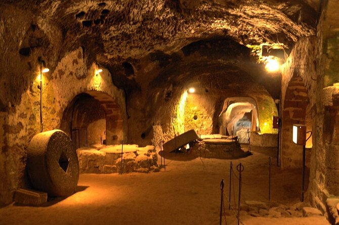 Orvieto and Civita Di Bagnoregio Skiptheline and Lunch From Rome - Optional Local Guide