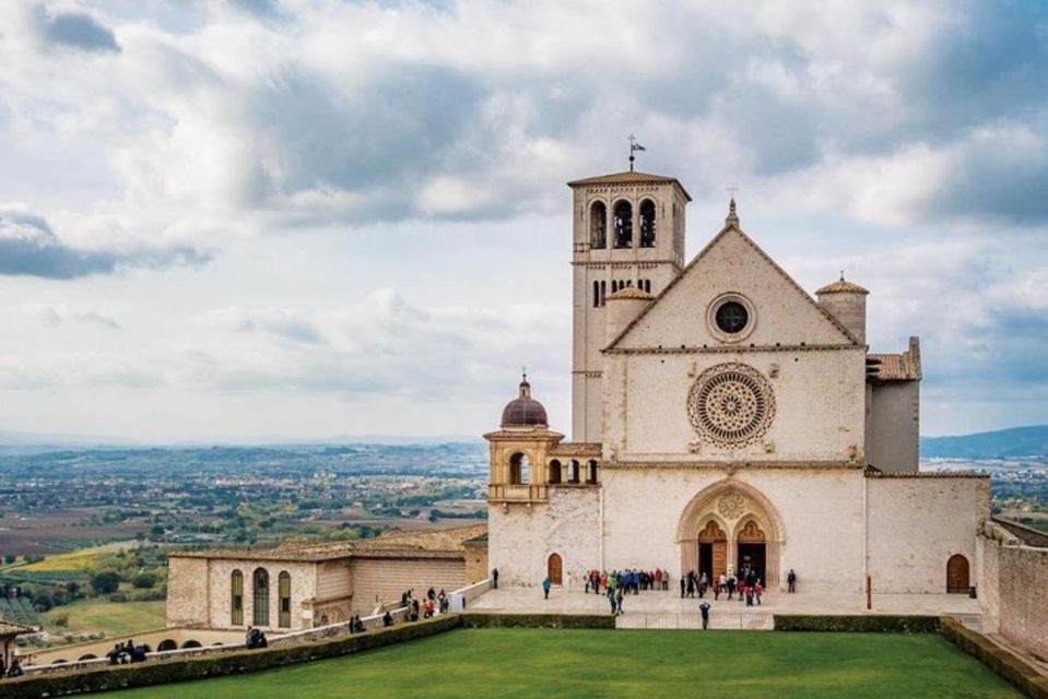 Orvieto & Assisi Private Tour From Rome - Tour Description
