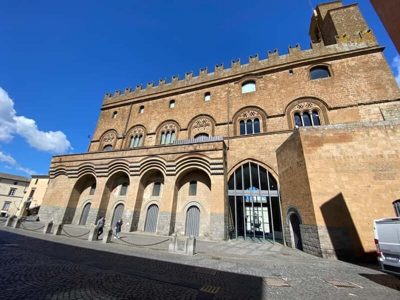Orvieto: Duomo & Hidden Wonders Walking Tour - Key Points