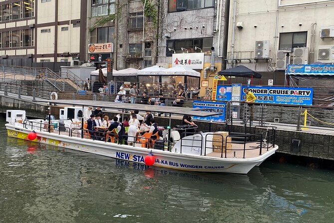 Osaka Dotonbori Wonder Cruise - Amenities and Accessibility