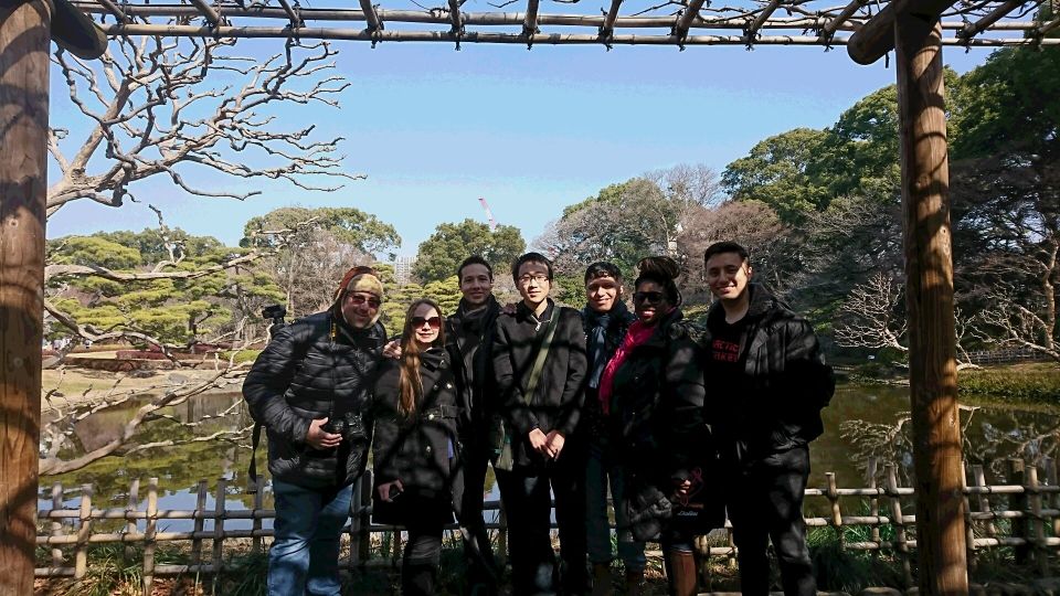 Osaka: Full-Day Private Guided Walking Tour - Meeting the Guide
