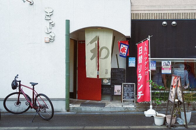 Osaka Japanese Cooking and Matcha Class Near Osaka Castle - Host Interaction