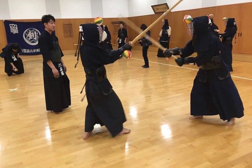 Osaka: Kendo Workshop Experience - Kendo Basics and Techniques