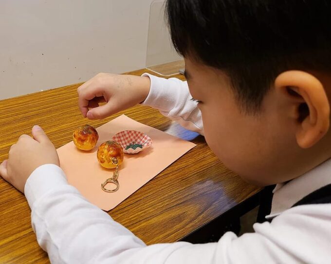 Osaka: Make a Plastic Food Keychain or Magnet - Frequently Asked Questions