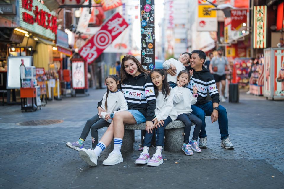 Osaka: Photo Shoot With a Private Vacation Photographer - Photographers Local Knowledge and Expertise
