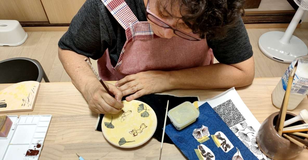 Osaka: Private Ceramic Painting Workshop - Activities in the Workshop