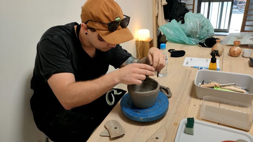 Osaka: Private Workshop on Traditional Japanese Ceramics - Instructor and Languages