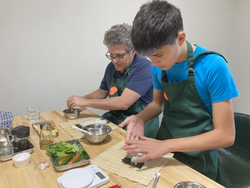 Osaka: Sushi Class in Dotonbori - Oshizushi Specialty