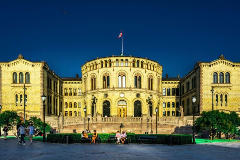 Oslo: 5-Hour Private City Highlights Walking Tour - Itinerary Highlights