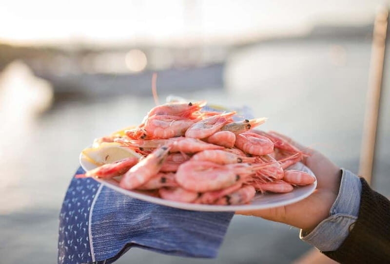 Oslo: fjord dinner cruise on sailing ship + seafood buffet - Who Will Love This Experience?