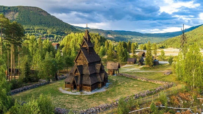 Oslo: Kistefos, Hadeland Glassverk, and Stave Church Tour - Exploring Norway’s Hidden Gems: Oslo’s Kistefos, Hadeland Glassverk, and Stave Church Tour  