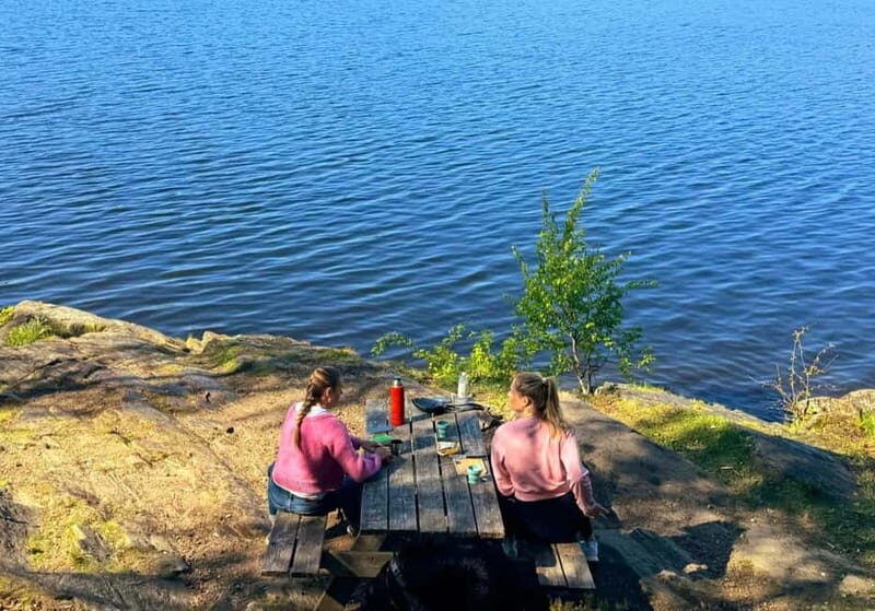 Oslo: Scenic Forest Hike with Dog & Local Guide - Detailed Breakdown of the Itinerary