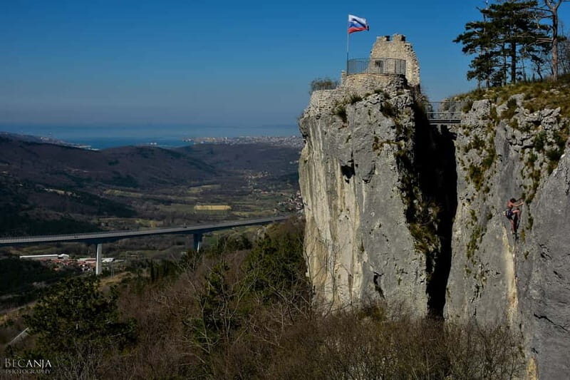 Osp: Climbing session with a Guide in Slovenian Istria - The Experience on the Ground