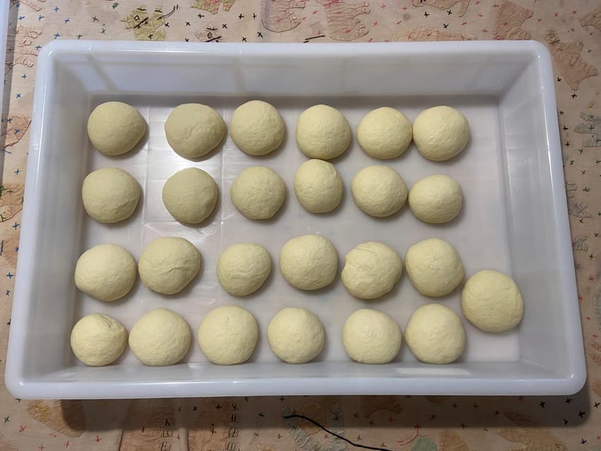 Ostuni: cooking class of fried panzerotti and puccitedde - Practical Details and Value