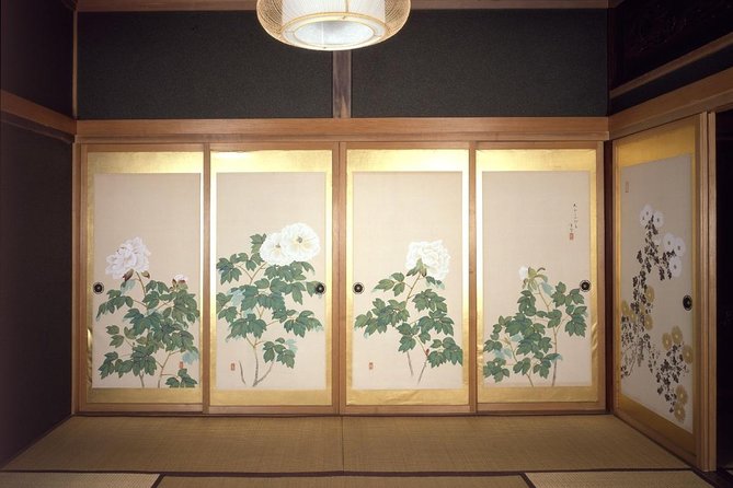 Otaru Kihinkan Admission Ticket - Accessibility and Participation