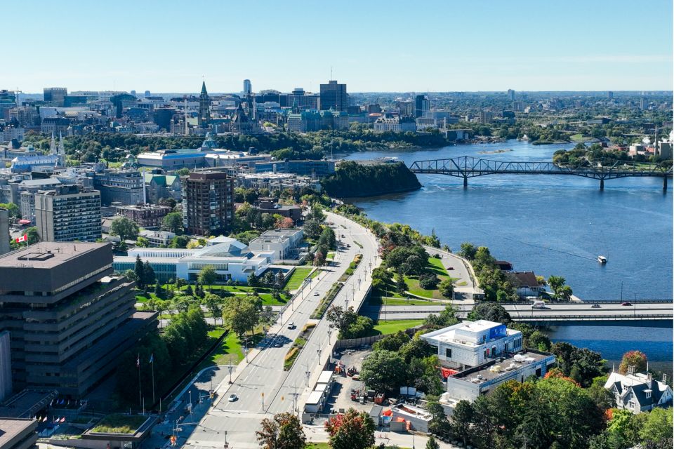 Ottawa: City Exploration Game and Tour - Frequently Asked Questions