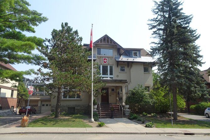 Ottawa Embassies self-guided walking tour & scavenger hunt - Who Will Love This Tour?