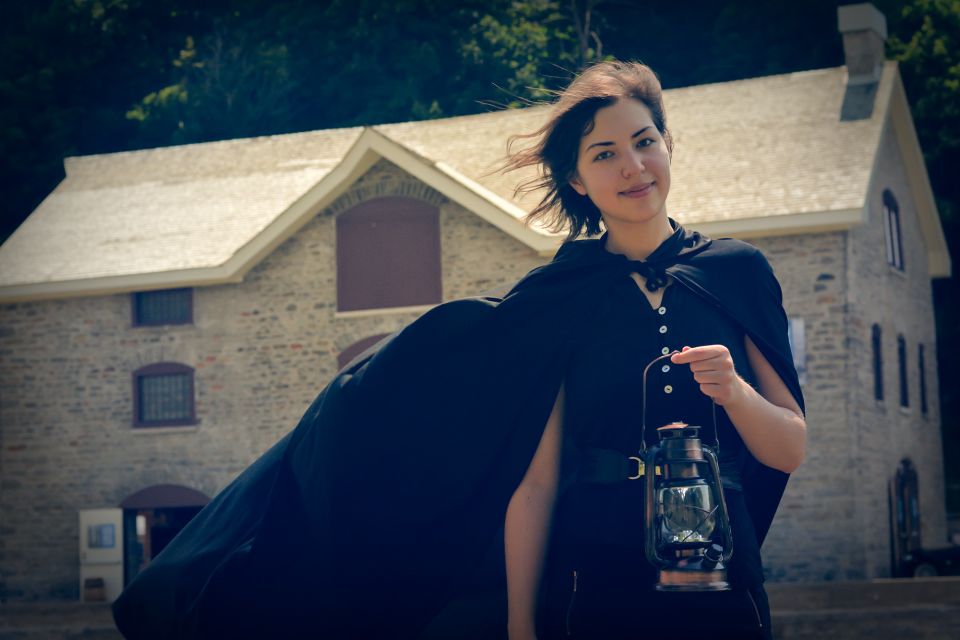 Ottawa: Haunted Night Walking Tour - Ideal for Curious and Paranormal Enthusiasts