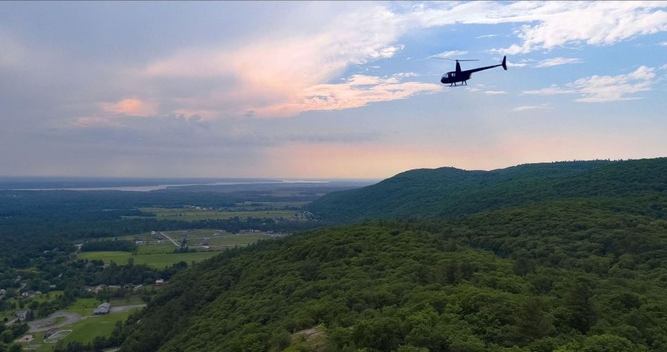 Ottawa: Helicopter Ride With Live Commentary - Key Points